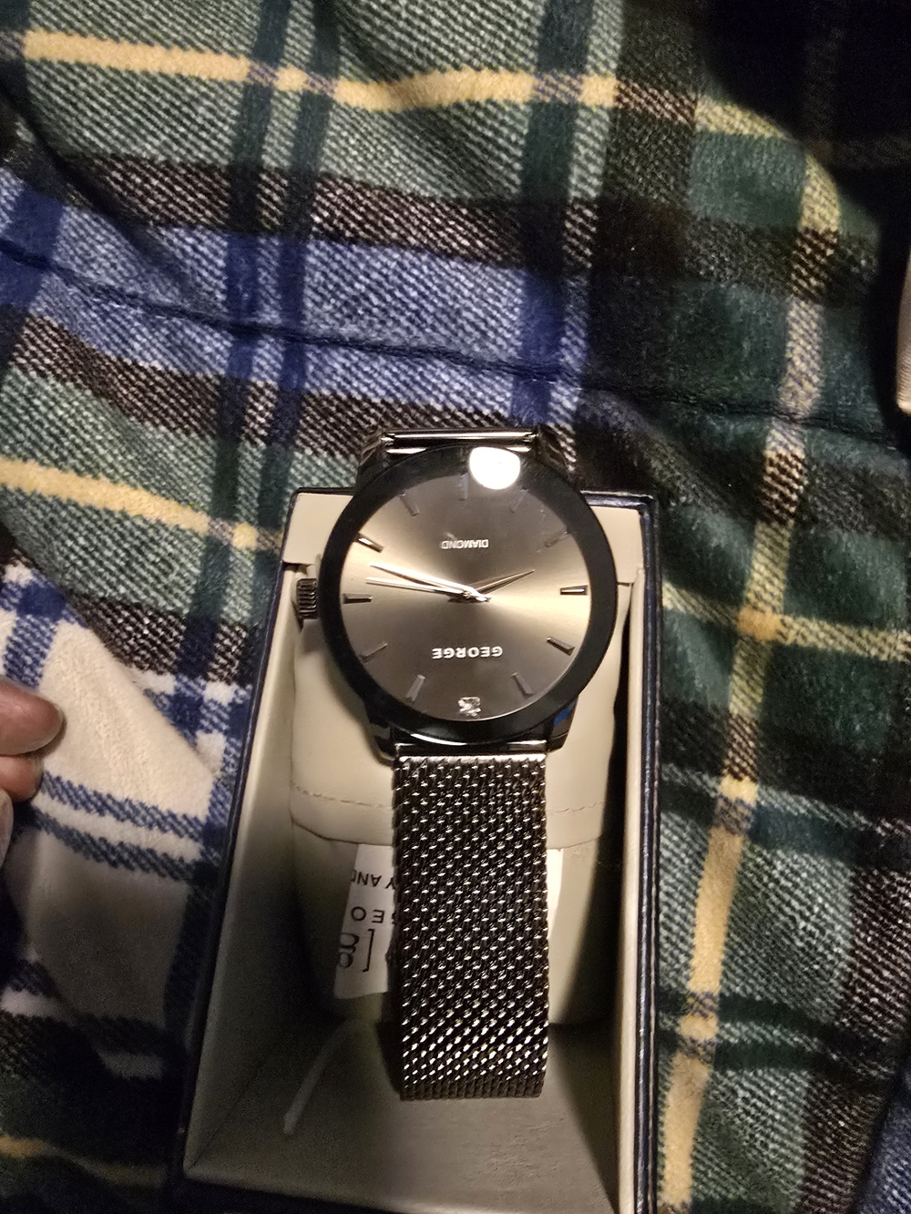 George Men's Silver Mesh Band Watch - Black Gradient Dial